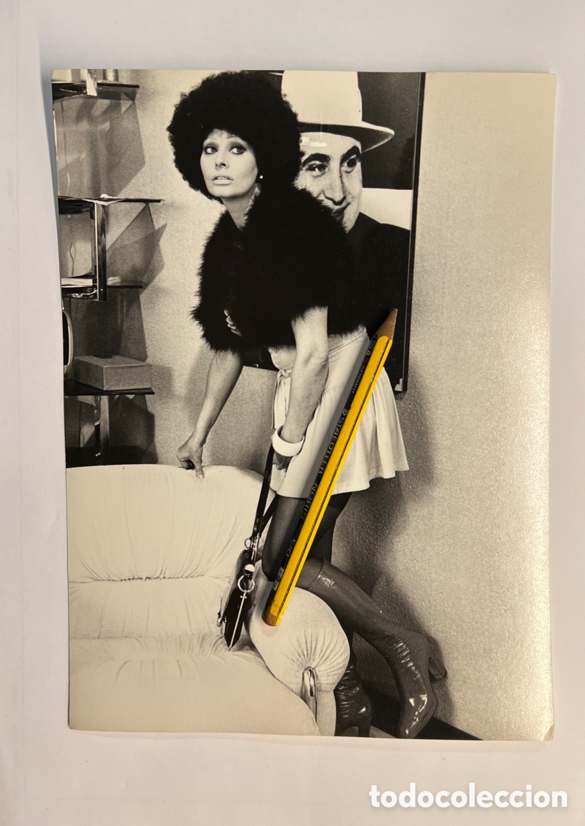 Fotograf&iacute;a antigua: SOFIA LOREN, Actriz Italiana.. Fotograf&iacute;a Promocional Cine&hellip; Med&iacute;das: 18 x 24 cm.,