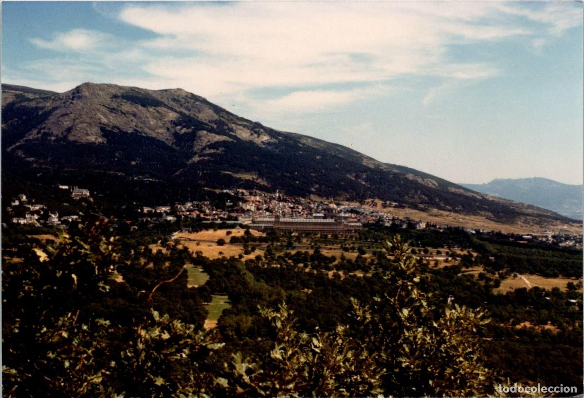 Fotograf&iacute;a antigua: Vista de El Escorial desde la Silla de Felipe II - 1987 - Fotograf&iacute;a - 150x101mm