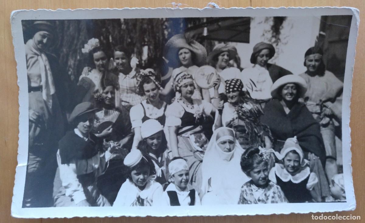 Antique Photography: FOTO DE GRUPO CARNAVAL 1935 15 X 9 CM (APROX)