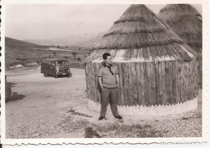 Alte Fotografie: FOTO ANTIGUA, FURGONETA MERCEDES TIPO 319 O SIMILAR