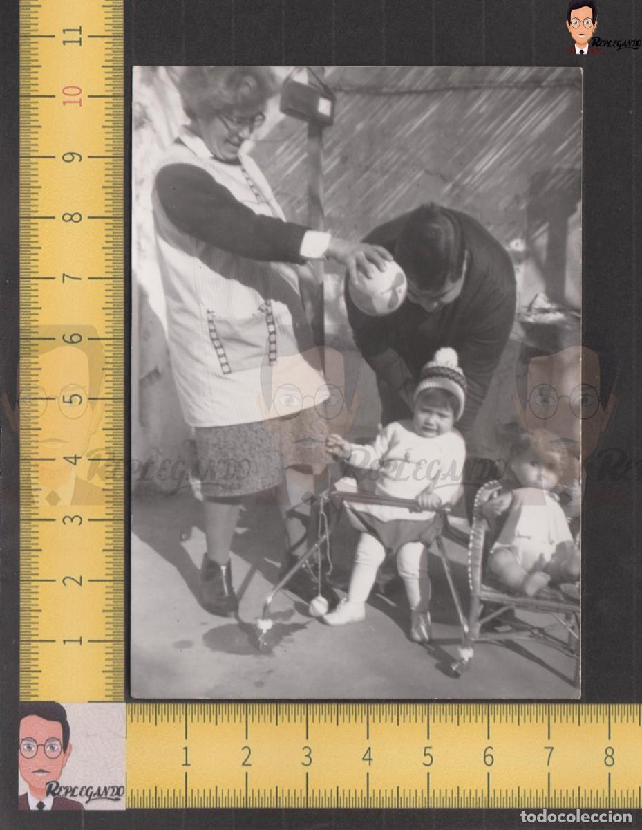 niña en tacatá / foto antigua en blanco y negro - Acquista Fotografie  fotomeccaniche antiche su todocoleccion