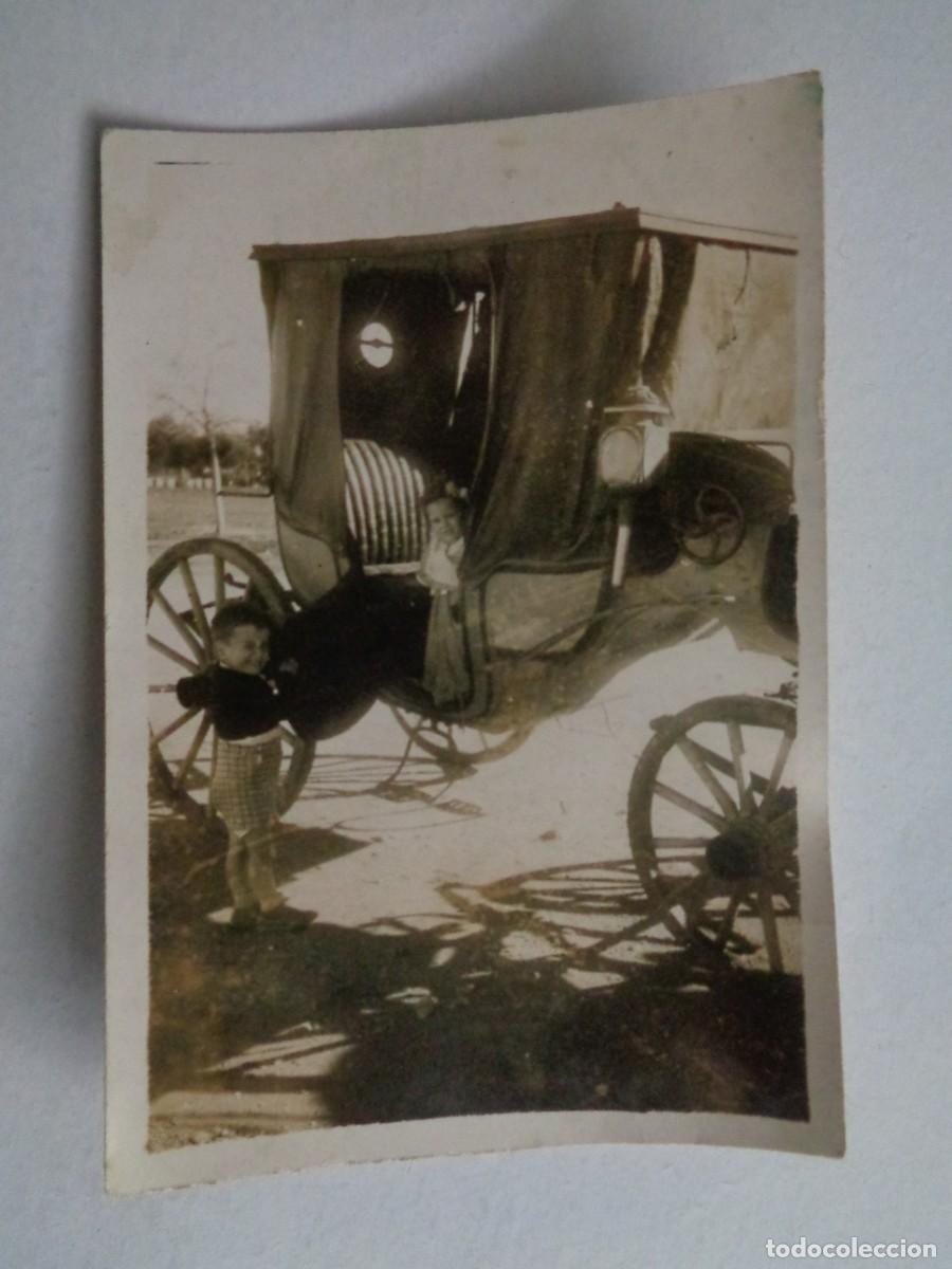 Antique Photography: FOTO DE NI&Ntilde;A VESTIDA DE FLAMENCA EN COCHE DE CABALLO