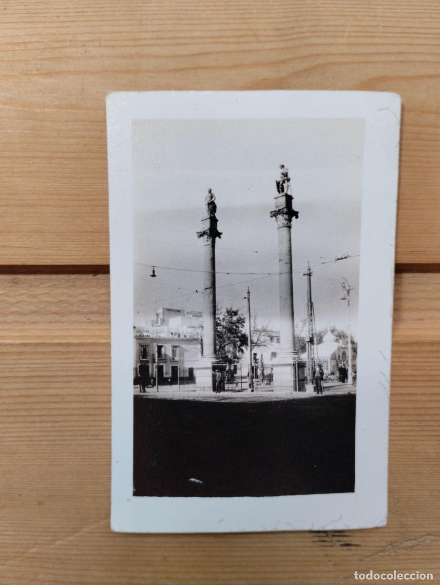 Fotografia antiga: Bonita fotograf&iacute;a antigua de las Torres de H&eacute;rcules en la Alameda de Sevilla. A&ntilde;os 20 -30