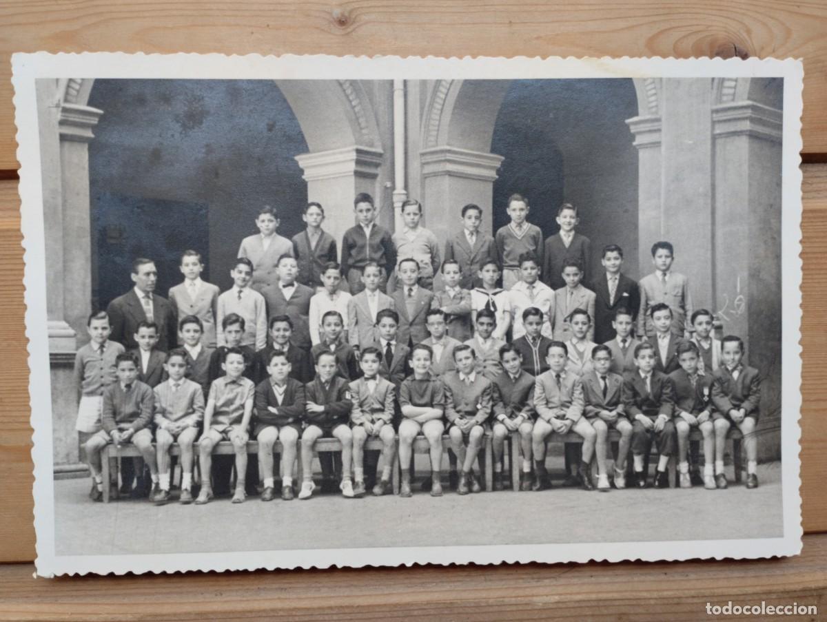 Antique Photography: Fotograf&iacute;a antigua de un grupo escolar de ni&ntilde;os peque&ntilde;os
