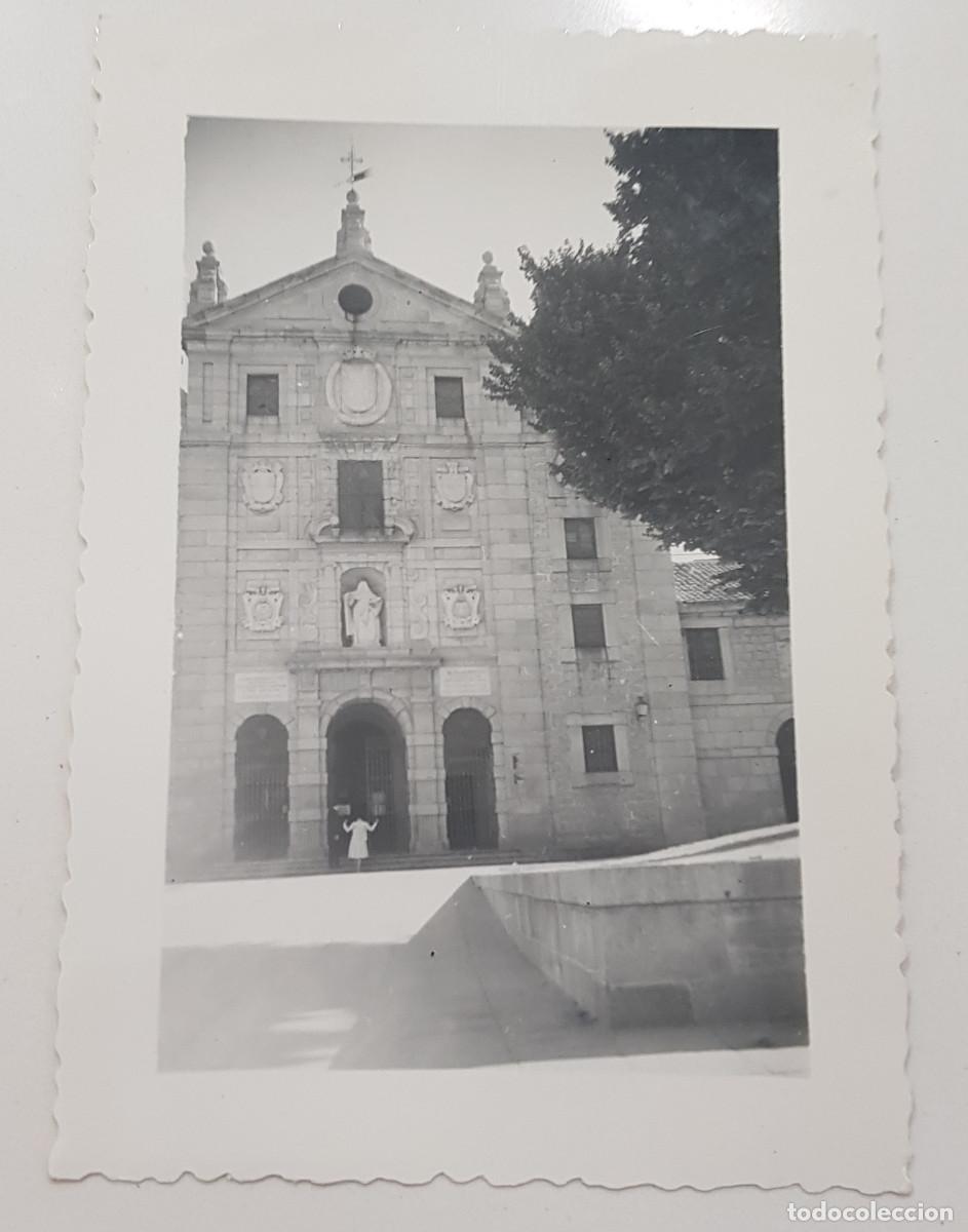 Antique Photography: FOTO AVILA IGLESIA DE SANTA TERESA A&Ntilde;O 1962. MEDIDAS 9 X 7 CM