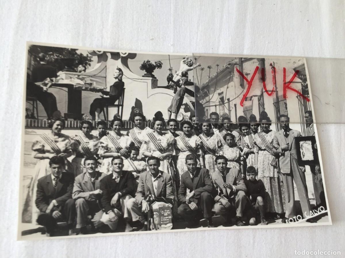 Alte Fotografie: FOTO FOTOGRAFIA DE LA FALLA DEL BATAN EN PATERNA (VALENCIA) CON FALLEROS/AS - 1948 - FALLAS
