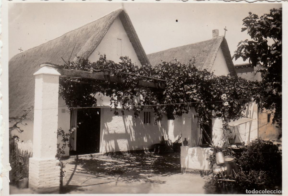 Fotograf&iacute;a antigua: Barracas de la huerta de Valencia. Fotograf&iacute;a de Jos&eacute; Mar&iacute;a Cabedo. A&ntilde;os 30? q aa