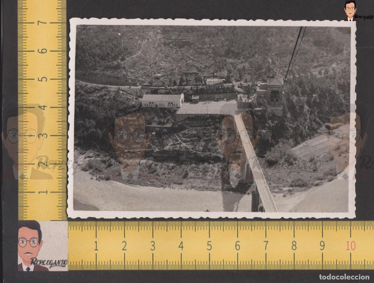 Fotografia antiga: FUNICULAR AEREO MONTSERRAT PUENTE RIO LLOBREGAT - GARAGE DEL AEREO - FOTO ANTIGUA A&Ntilde;OS 60 CATALUNYA