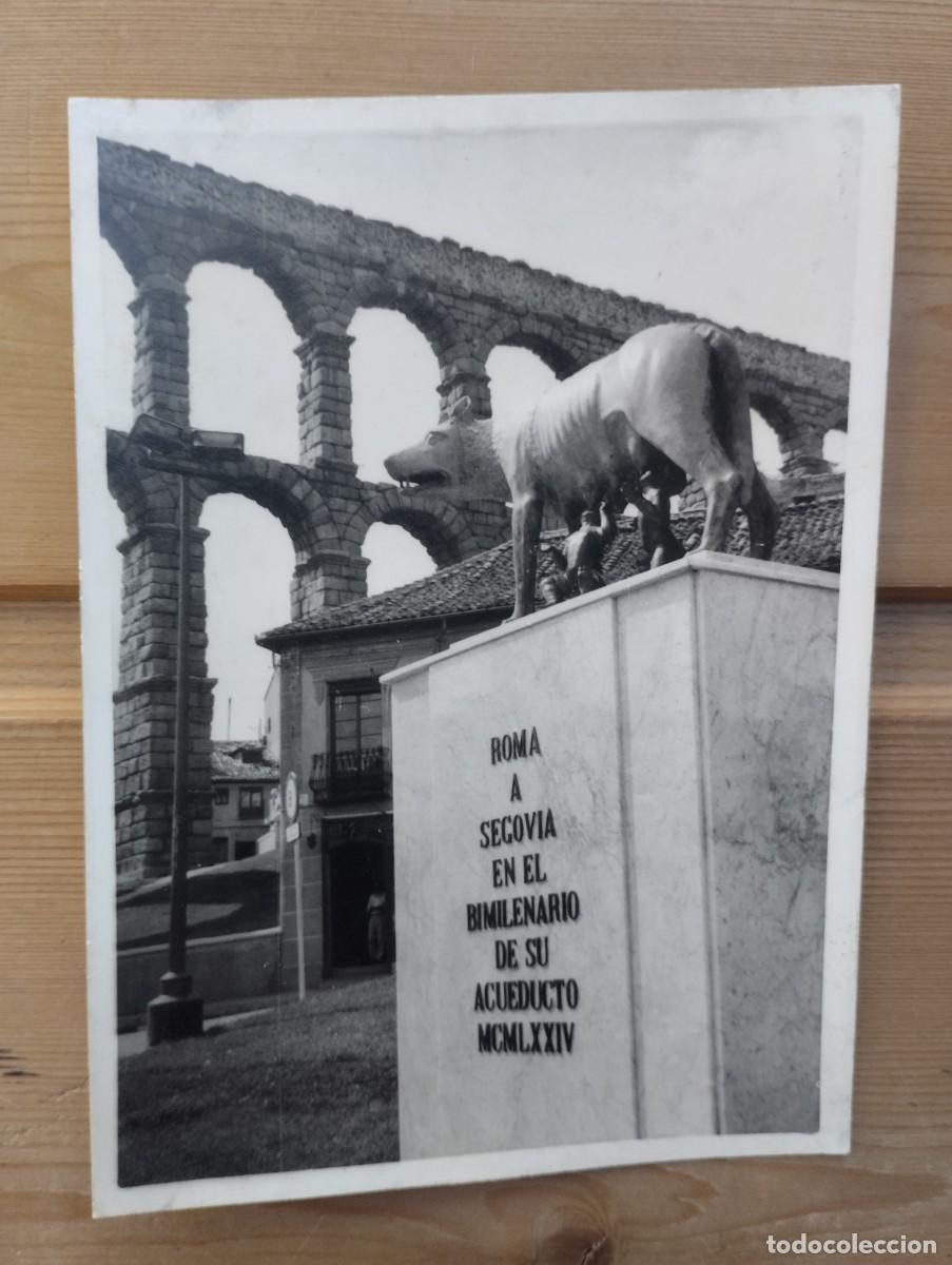 Fotografia antiga: Preciosa fotograf&iacute;a antigua de Loba Capitolina y Acueducto de Segovia.