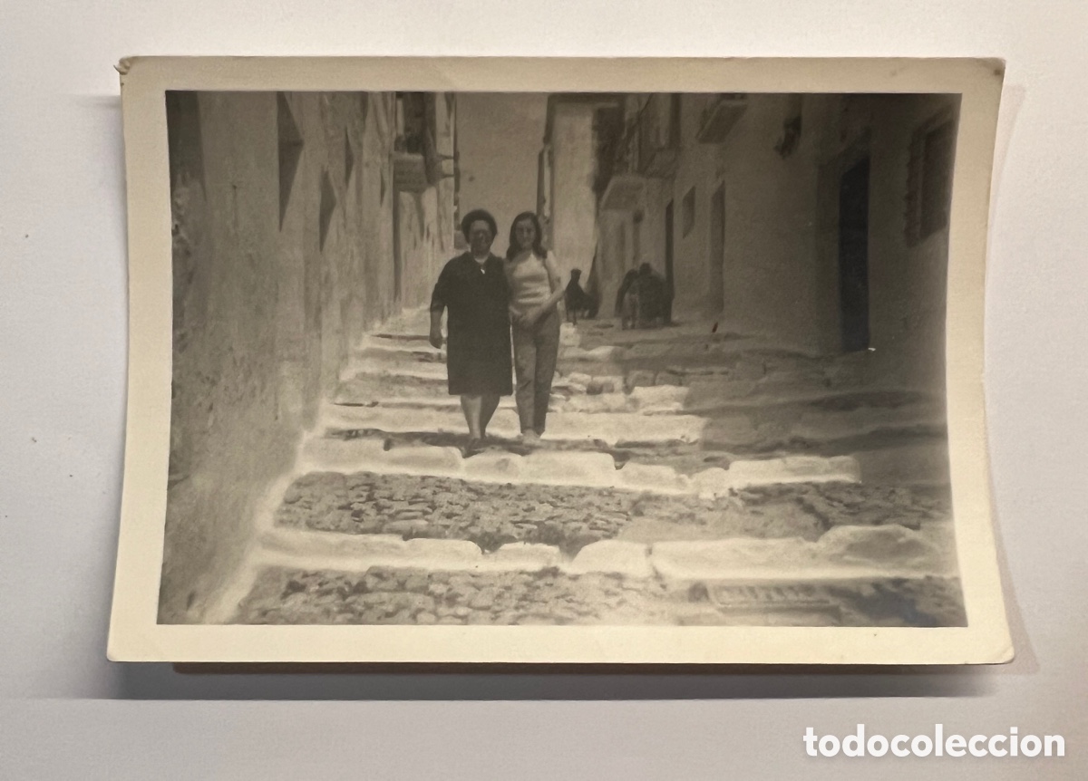 Antique Photography: PE&Ntilde;ISCOLA (Castell&oacute;n) Fotografia callejeando por el casco antiguo&hellip; (h.1960?)