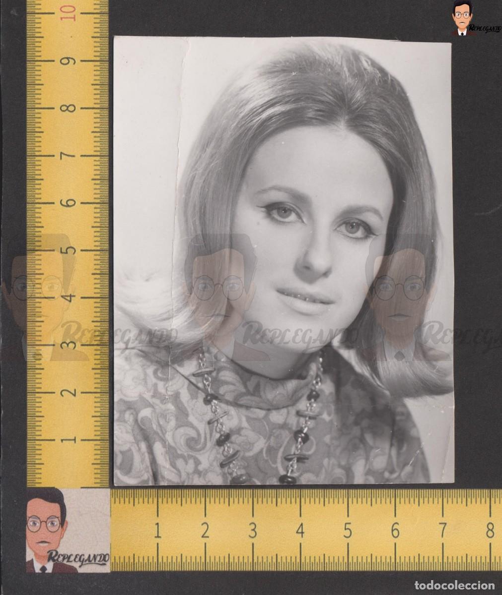 Fotograf&iacute;a antigua: RETRATO DE GUAPA CHICA JOVEN ESTILO YEY&Eacute; - FOTO ANTIGUA A&Ntilde;O 1969 - MUJER SEXY ESPA&Ntilde;A
