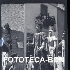 Fotografía antigua: NEGATIVO TERRASSA FIESTA POPULAR GEGANTS AÑO 1950