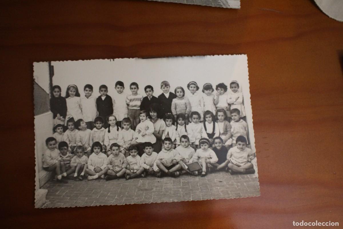 Fotograf&iacute;a antigua: Foto escolar de los a&ntilde;os 60.