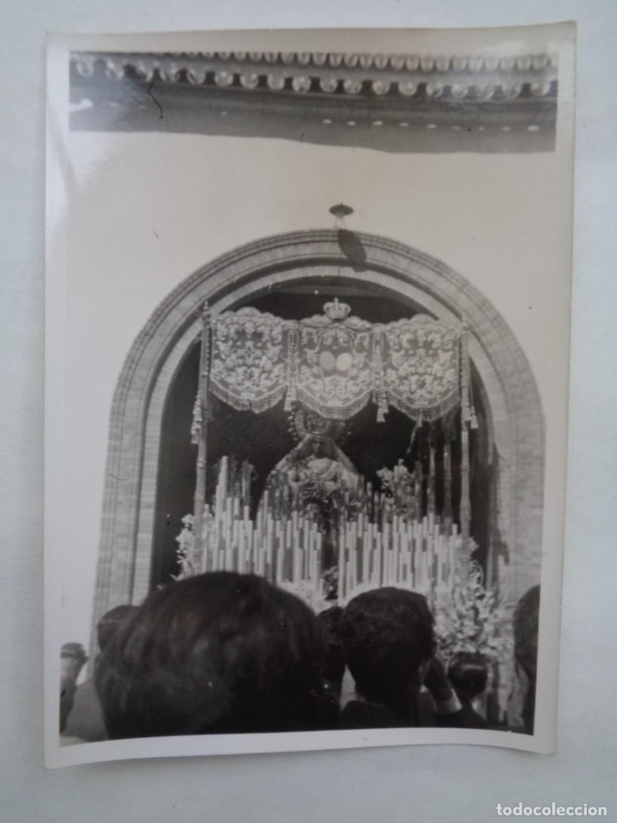 Antique Photography: SEMANA SANTA DE SEVILLA : FOTO DE VIRGEN EN PASO DE PALIO