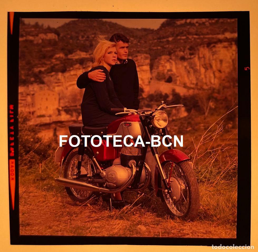 Antique Photography: POSITIVO COLOR PUBLICIDAD MOTO MOTOCICLETA ROVENA A&Ntilde;OS 60