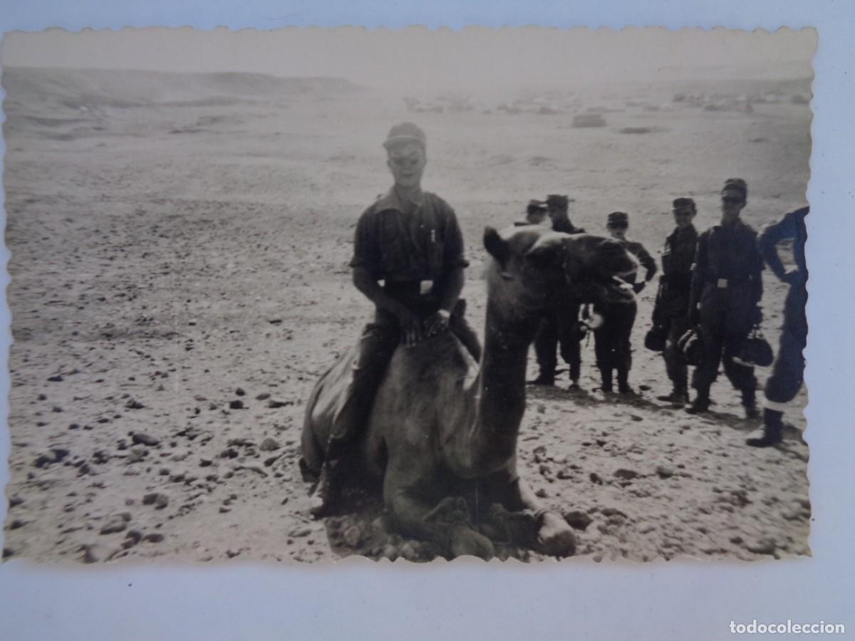 Fotograf&iacute;a antigua: LA LEGION : FOTO DE LEGIONARIO EN CAMELLO , OTRS CON CANTIMPLORAS