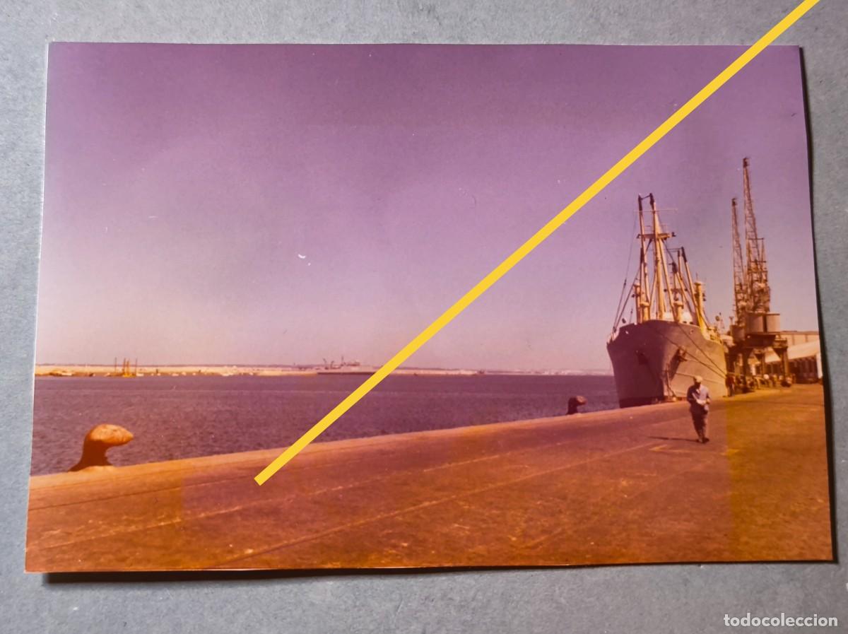 Fotograf&iacute;a antigua: Antigua fotograf&iacute;a. Puerto de C&aacute;diz. A&ntilde;o 1973.