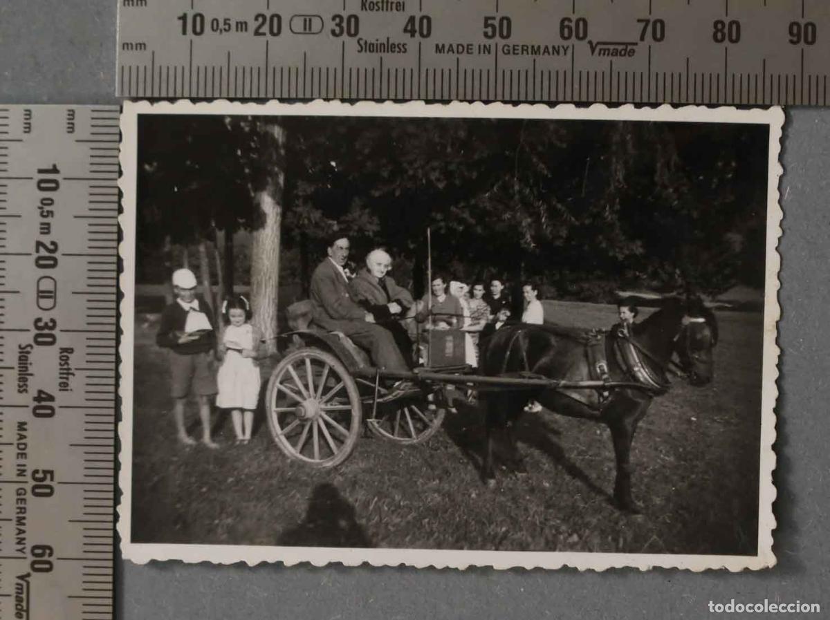 Alte Fotografie: FOTOGRAFIA. CARRUAJE EN EL CAMPO. COLLADO. 1948