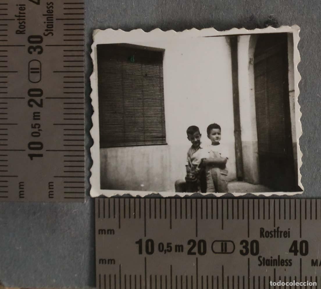 Alte Fotografie: FOTOGRAFIA. NI&Ntilde;OS EN PATIO. CA 1930