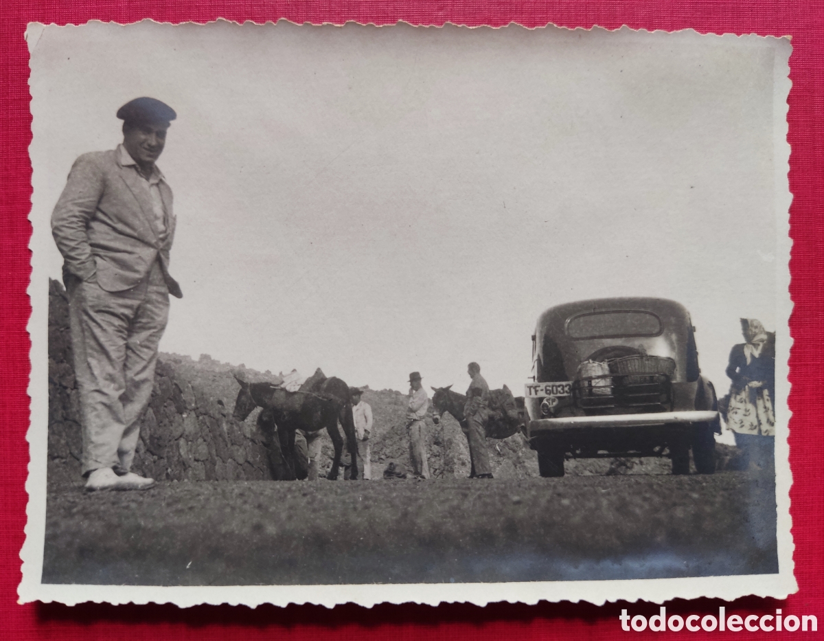 Fotograf&iacute;a antigua: COCHE AUTOM&Oacute;VIL MATR&Iacute;CULA TENERIFE FOTOGRAF&Iacute;A A&Ntilde;O 1947
