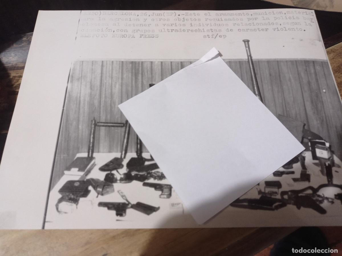 Fotograf&iacute;a antigua: TELEFOTO MATERIAL INCAUTADO ULTRA A&Ntilde;O 1979 REF. UR MES 3 A