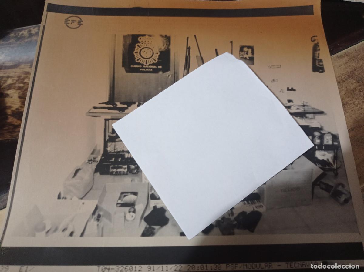 Fotograf&iacute;a antigua: TELEFOTO MATERIAL INCAUTADO ULTRA A&Ntilde;O 1991 REF. UR MES 3 A