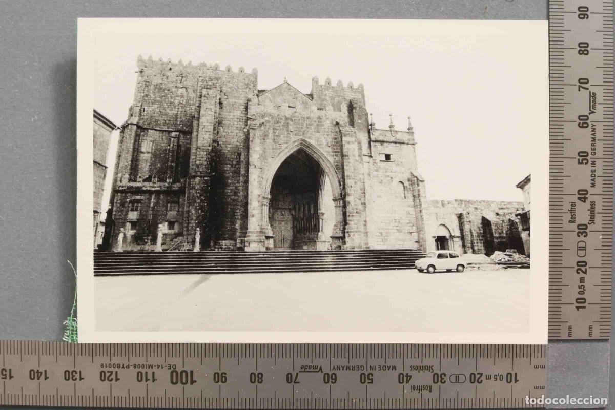 Fotograf&iacute;a antigua: FOTOGRAFIA. TUY CATEDRAL 600. 1970