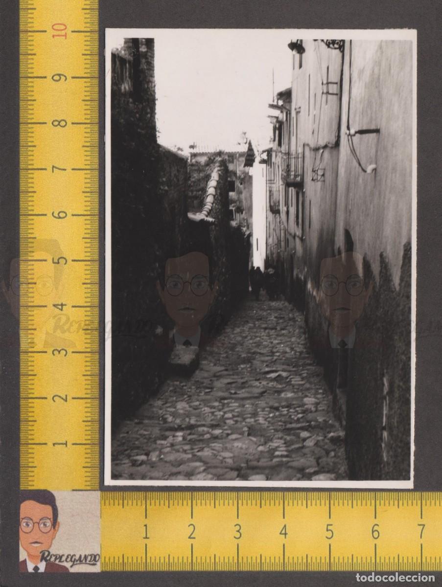 Antique Photography: CALLE ALDEA PUEBLO CASAS MONTA&Ntilde;A PIRINEO CATALUNYA &iquest;PEGUERA? &iquest;BERGUED&Aacute;? / FOTO ANTIGUA A&Ntilde;OS 50