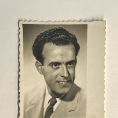 Fotografía antigua: FOTOMATÓN. FOTOGRAFÍA SEÑOR DE PERFIL CUAL ARTISTA DE HOLLYWOOD… (H.1950?)