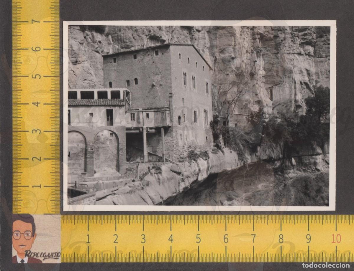 Fotograf&iacute;a antigua: VISTA MONASTERIO SANT MIQUEL DEL FAI / SAN MIGUEL DE FAY - FOTO ANTIGUA A&Ntilde;OS 50/60 VALL&Eacute;S ORIENTAL