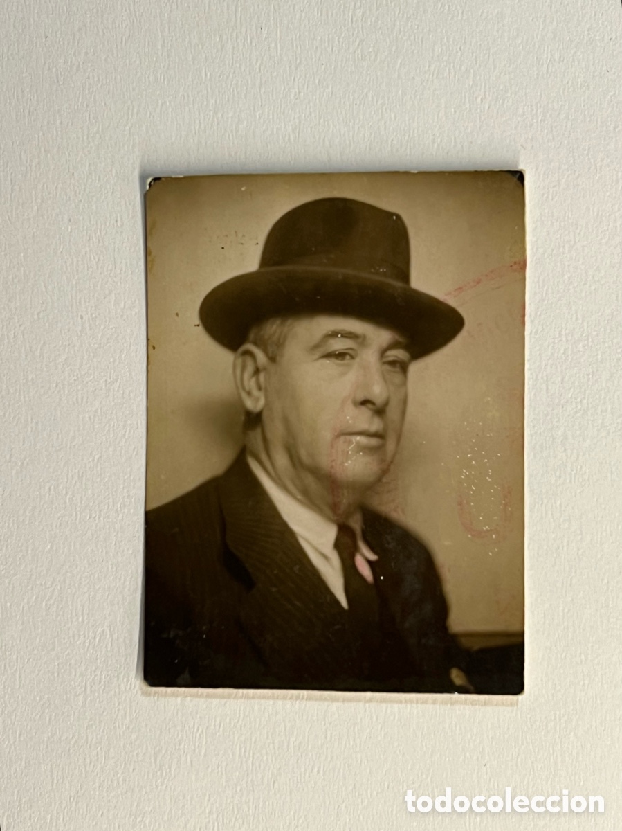 Fotograf&iacute;a antigua: FOTOMAT&Oacute;N. Fotografia Se&ntilde;or con Sombrero. Un Humphrey Bogart.. espa&ntilde;ol .. (h.1950?)