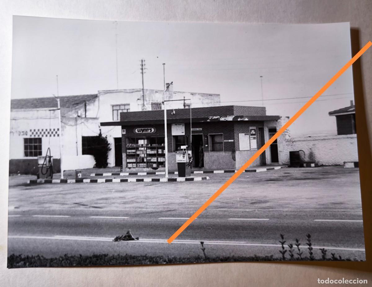 Alte Fotografie: Antigua fotograf&iacute;a. Montalbo Cuenca. A&ntilde;os 70/80.