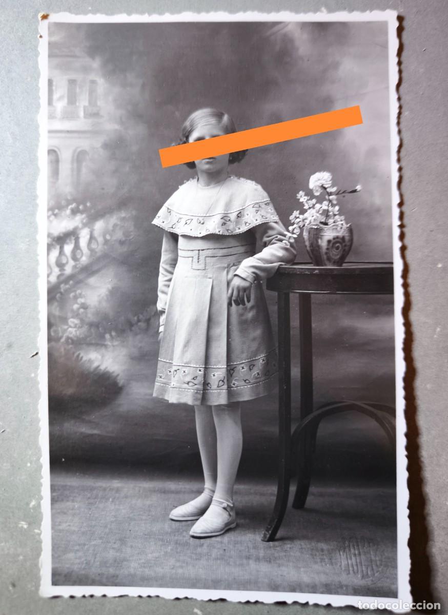 Fotografia antiga: Antigua fotograf&iacute;a postal. Ni&ntilde;a.