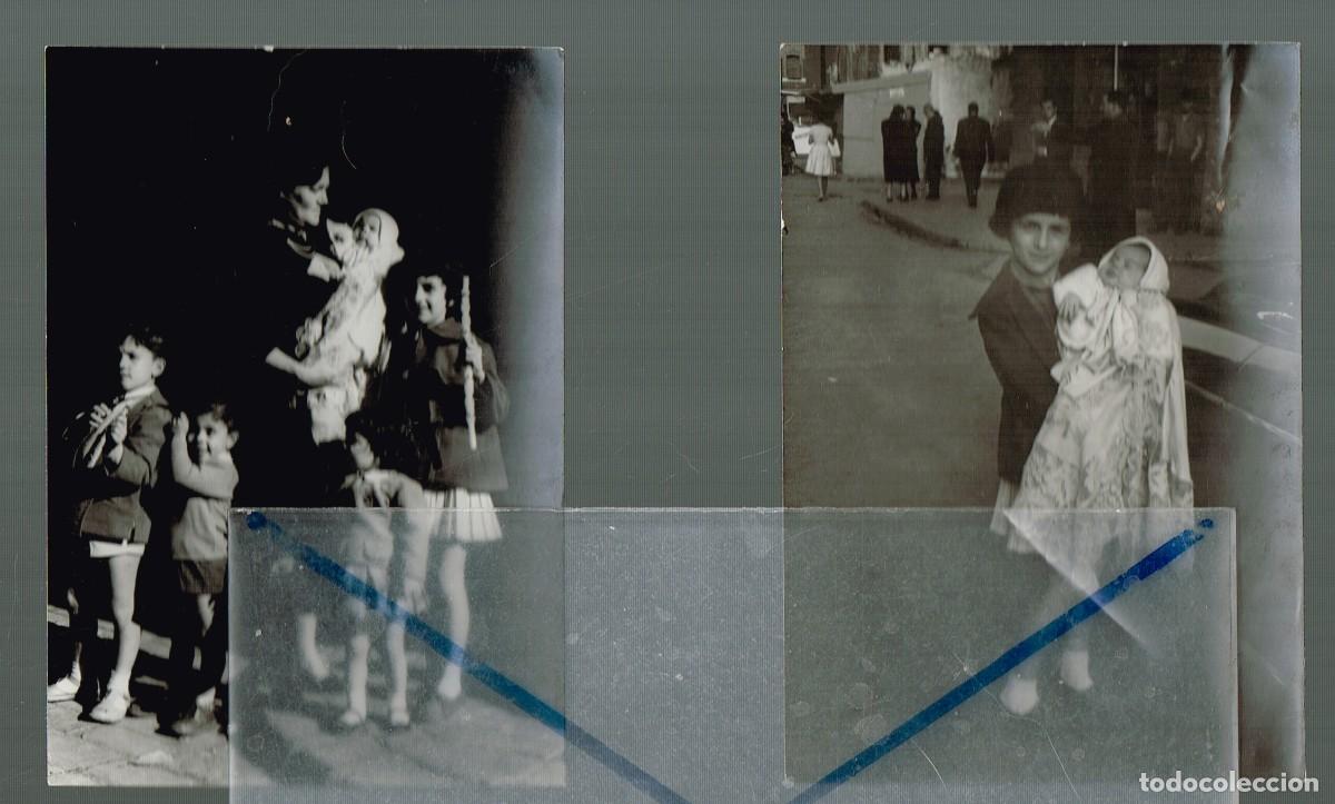 Fotografia antiga: fin 50 primeros 60&acute;s ca. 2 fotos b/n MUJER NI&Ntilde;OS Y BEB&Eacute; EMPERIFOLLADO PARA EL BAUTIZO
