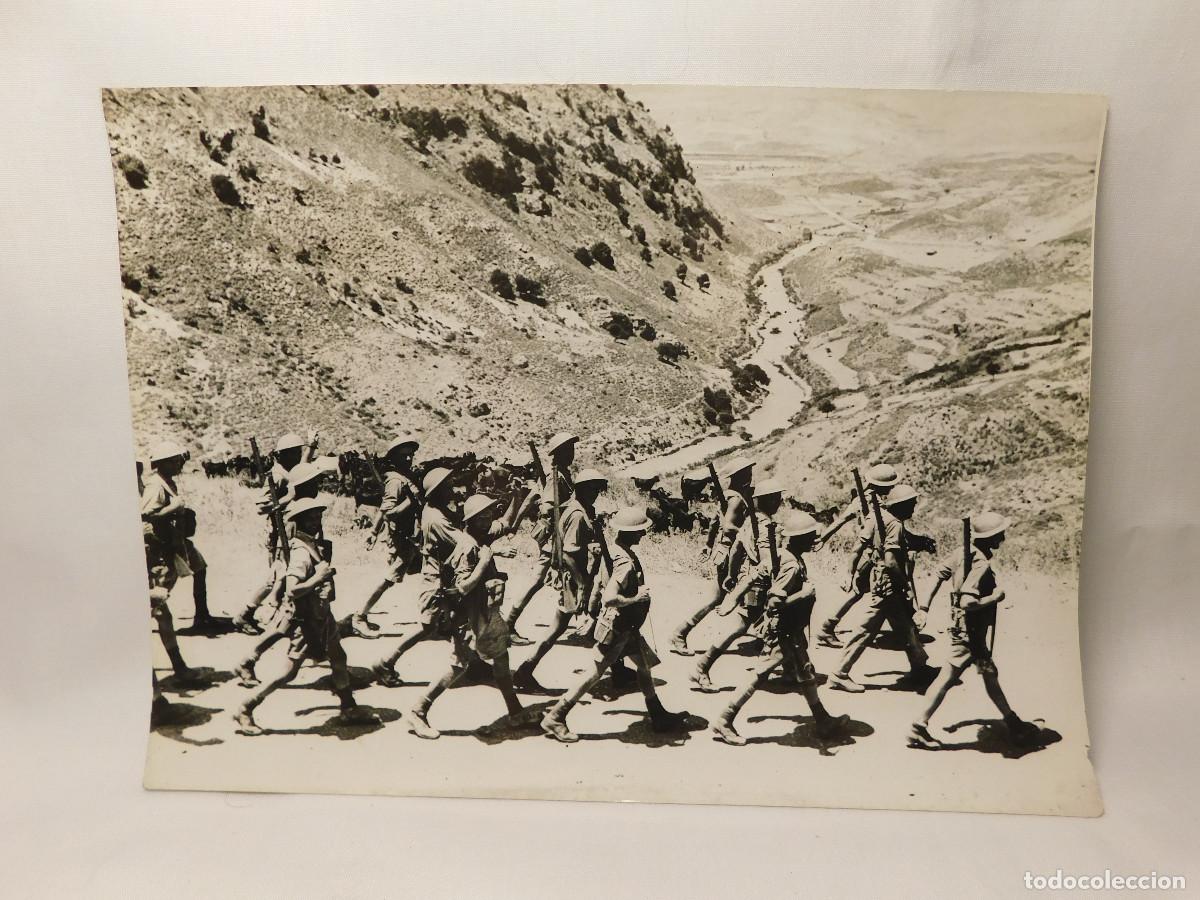 Fotograf&iacute;a antigua: Fotografia Segunda Guerra Mundial Tropas Aliadas en Siria
