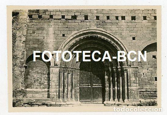 Fotografia antica: FOTO ORIGINAL SALARDU PUERTA DE LA IGLESIA A&Ntilde;OS 20 VALL D'ARAN