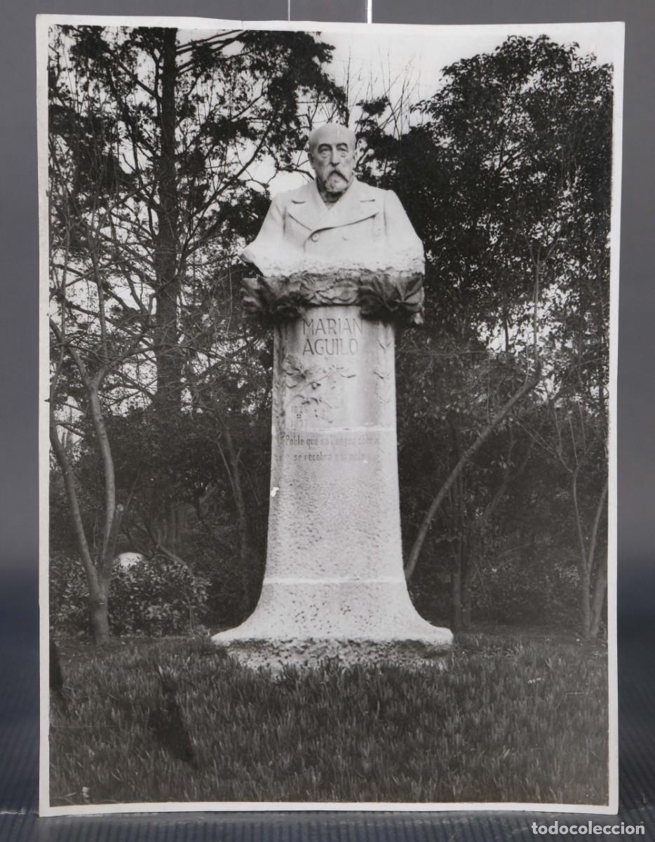 Fotografia antiga: Fotograf&iacute;a monumento LLeo Fontova a&ntilde;os 40