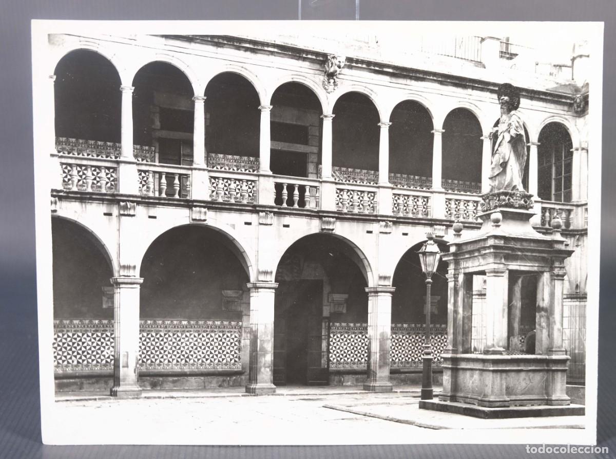 Fotografia antiga: Fotograf&iacute;a escultura de patio interior a&ntilde;os 20-30