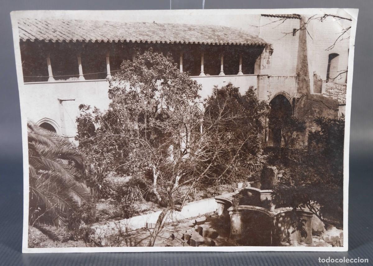 Fotografia antiga: Fotograf&iacute;a patio interior a&ntilde;os 20-30