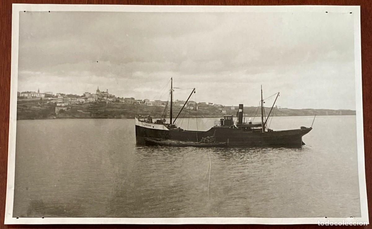 Alte Fotografie: ANTIGUA FOTOGRAFIA DE LA RIA DEL EO, AL FONDO RIBADEO (ASTURIAS) 1943, TAMA&Ntilde;O 17,8 X 12 CMS.