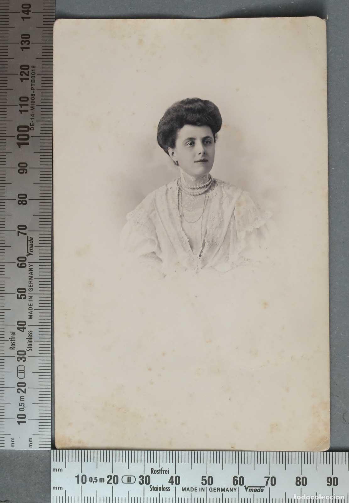 Alte Fotografie: FOTOGRAFIA POSTAL. RETRATO DE SE&Ntilde;ORA TRAJE ENCAJE