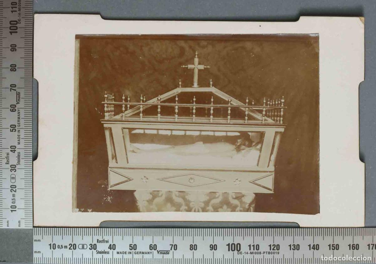 Antique Photography: FOTOGRAFIA. RETRATO CRISTO YACENTE A IDENTIFICAR LOCALIDAD