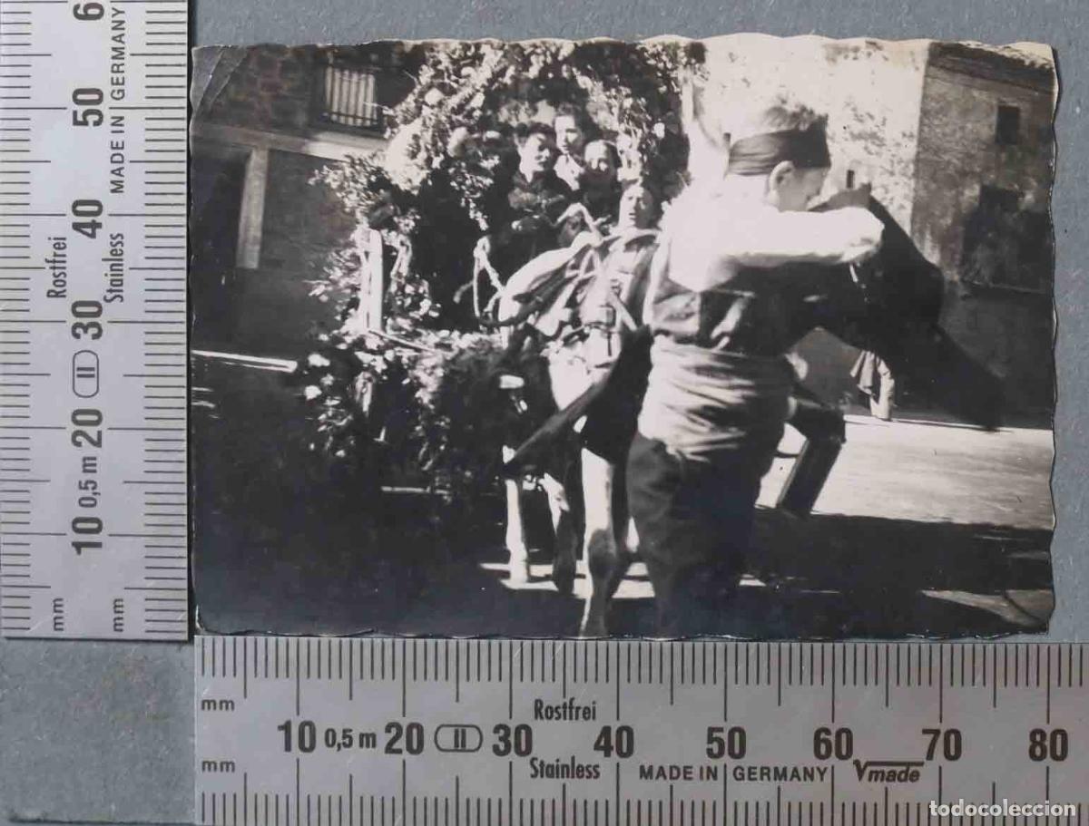 Photographie ancienne: FOTOGRAFIA. FESTIVIDAD CARRO TORRES DE ALBARRACIN 1941