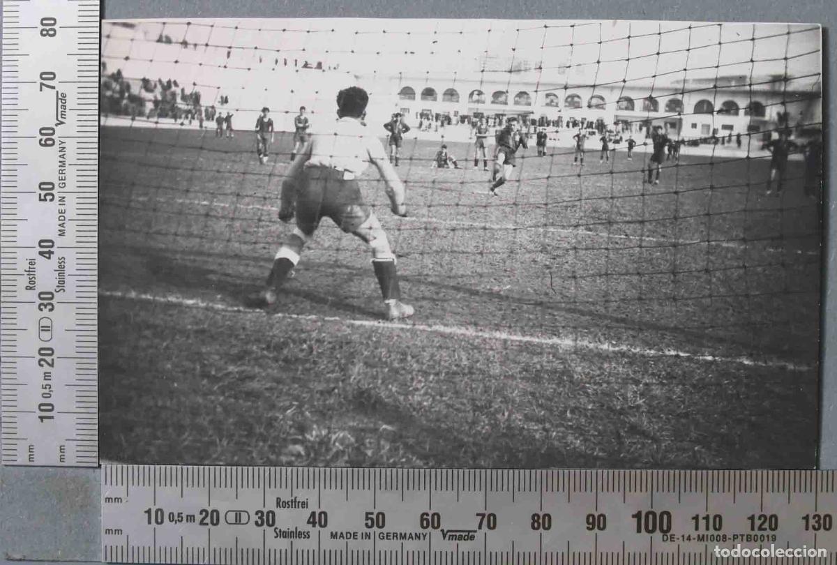 Photographie ancienne: FOTOGRAFIA. FOTOGRAFIA PARTIDO FUTBOL. CASTELLON. 1948. TOMAS MAS
