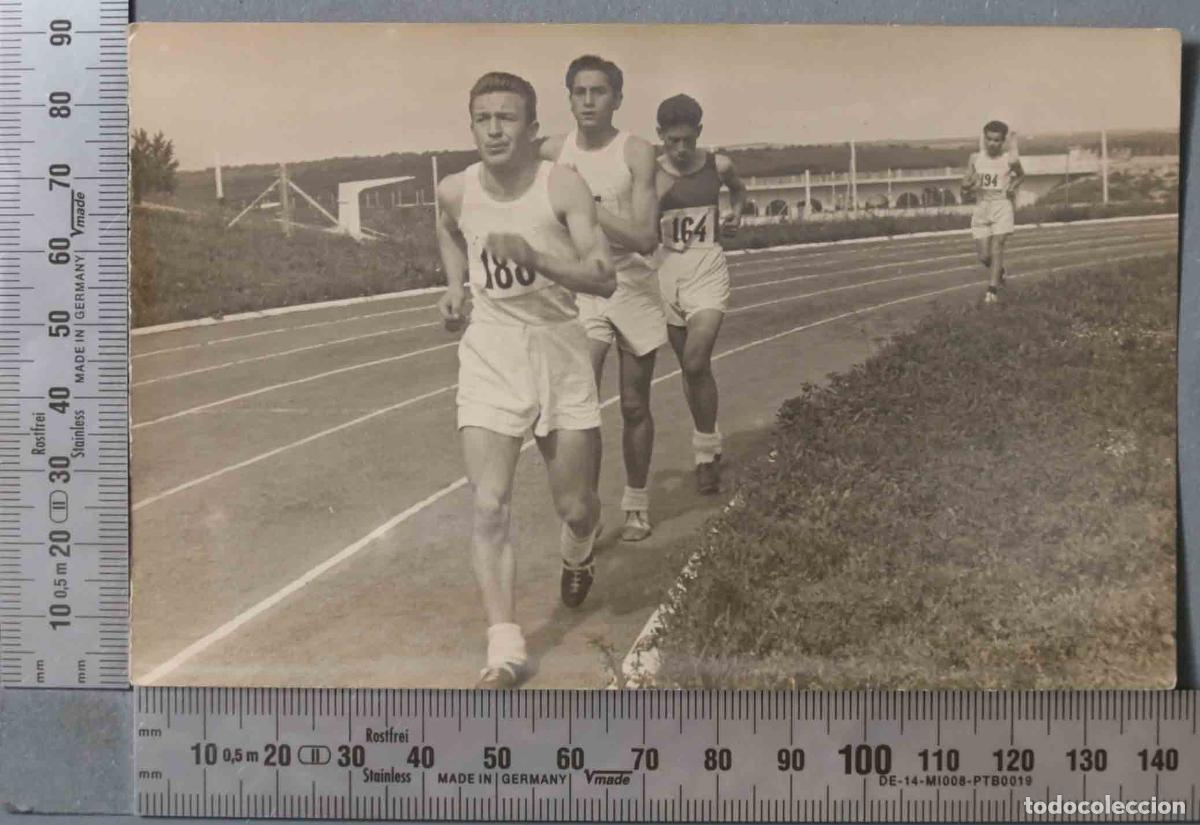 Photographie ancienne: FOTOGRAFIA. CAMPEONATO DE ESPA&Ntilde;A DE MARCHA ATLETICA. 1945