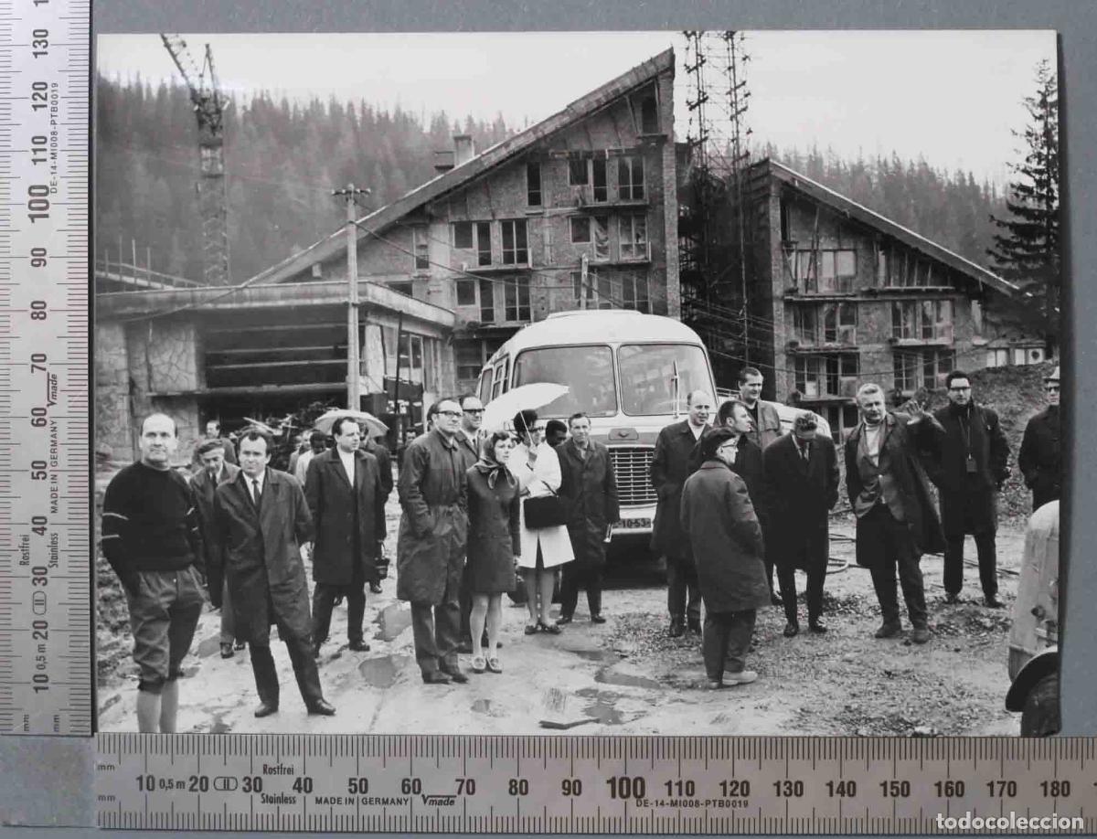 Antique Photography: FOTOGRAFIA. ASOCIACION PERIODISTAS DEPORTIVOS EN &iquest;BAQUEIRA? AUTOCAR