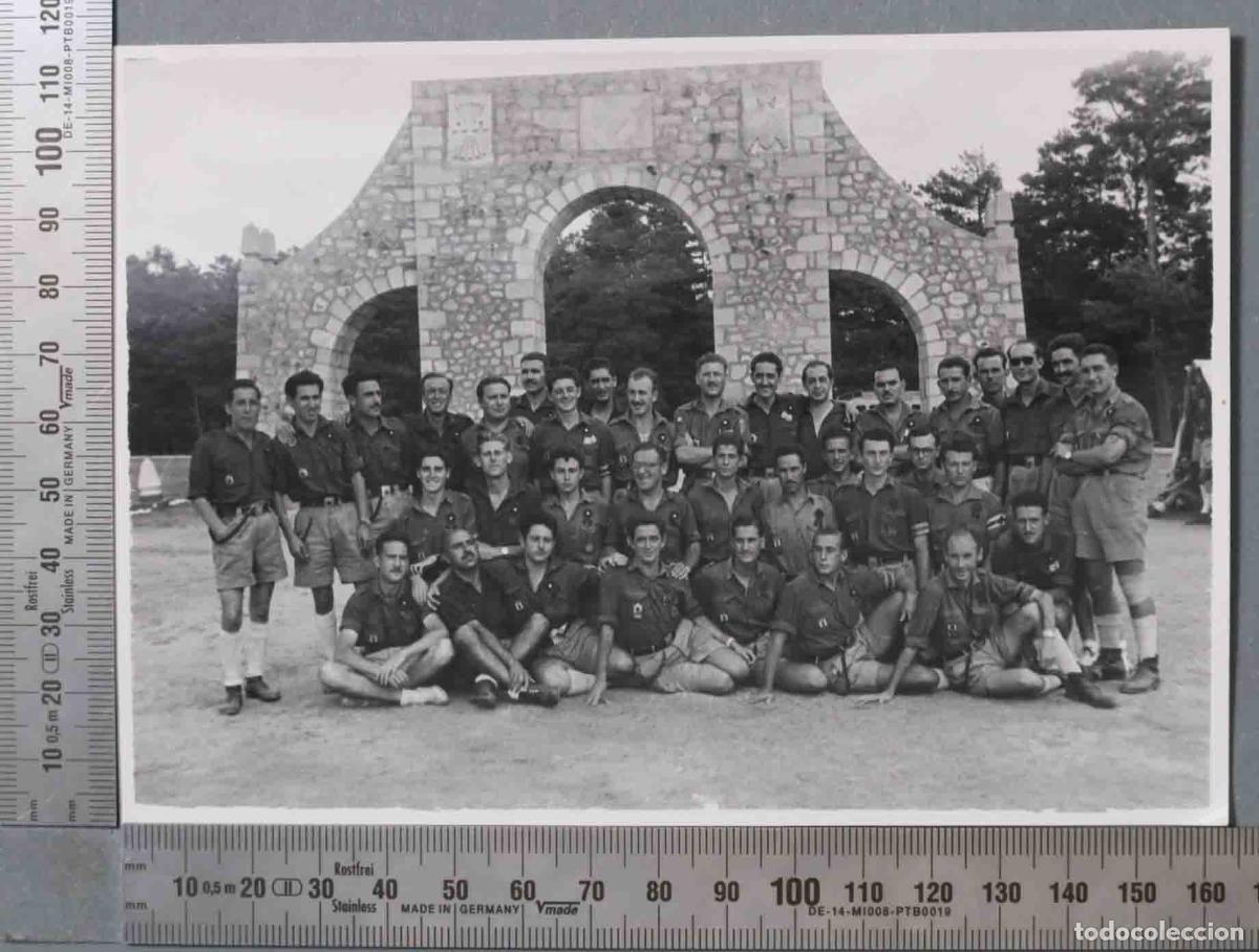 Antique Photography: FOTOGRAFIA. CAMPAMENTO COVALEDA FRENTE DE JUVENTUDES. 1953