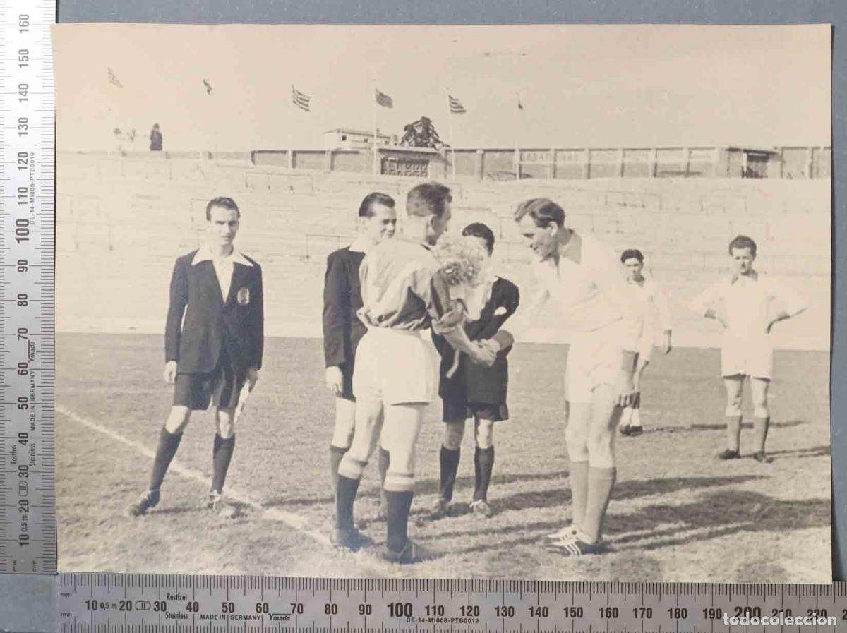 Antique Photography: FOTOGRAFIA. PARTIDO DE BALOMANO O FUTBOL &iquest;SELECCION ESPA&Ntilde;OLA?