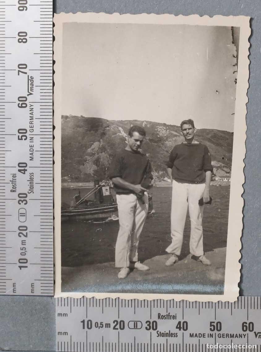 Antique Photography: FOTOGRAFIA. JOVENES AVILES BARCA. 1949