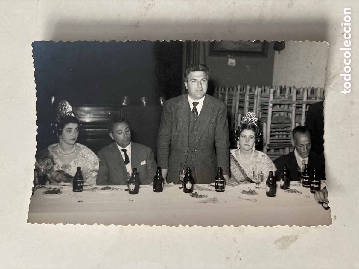 Fotograf&iacute;a antigua: FOTO. FALLERA MAYOR Y PRESIDENTE DE LA FALLA. FOTOS BARON. PUERTO DE SAGUNTO. VALENCIA.